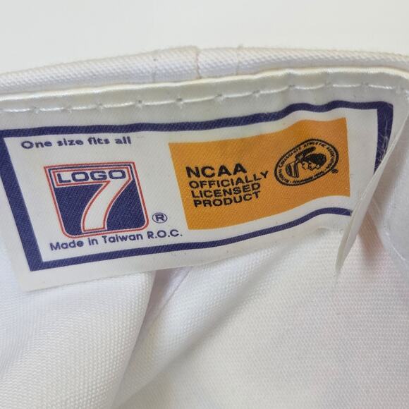 Logo 7 1997 NCAA Basketball Championship Hat OSFA MN Gophers Patches White - Picture 9 of 9